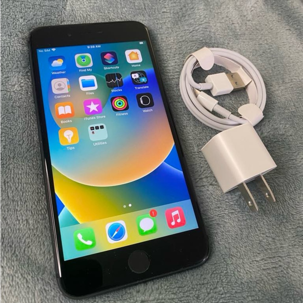 Apple iPhone 8 Plus 64GB unlocked for any company